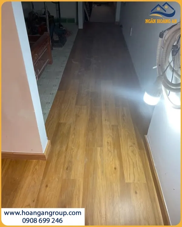 Sàn Nhựa Giả Gỗ Dán Keo Vinyl Floor LT1010